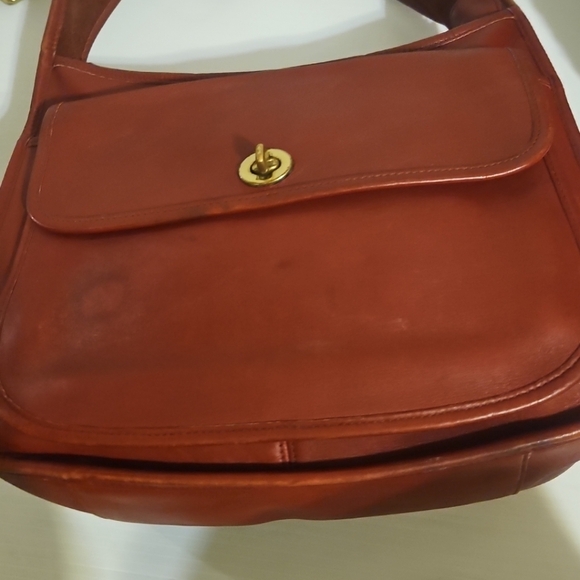 Vintage COACH Red Taft Leather Crossbody Bag #9980 – Classic & Rare - Picture 9 of 16